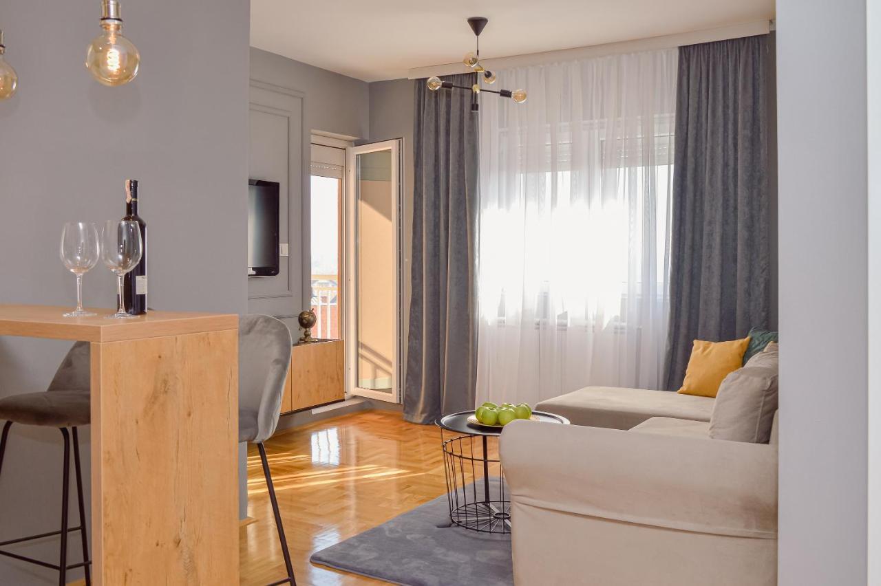 Cityinn Apartment Bijeljina Bagian luar foto