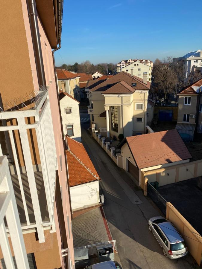 Cityinn Apartment Bijeljina Bagian luar foto